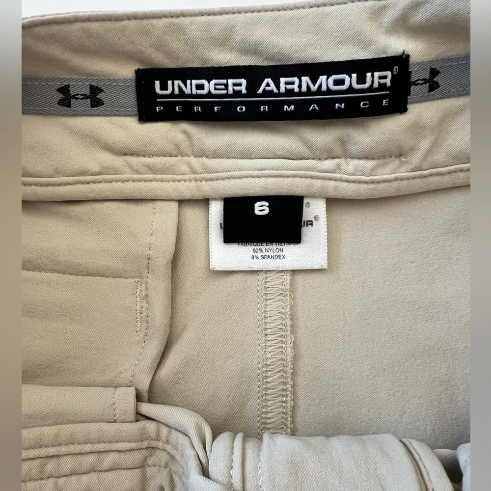 Under Armour Women’s Tan Golf Shorts Stretch Size 6